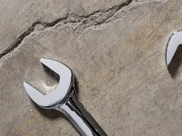 Industrial hand and power tools